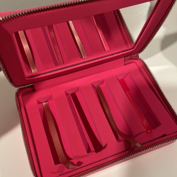 Dior Addict Stellar Shine Lipstick Clutch - Picture 9 of 10